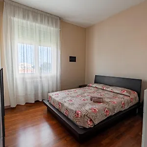 Appartement Luxury House Near Train Station, Livourne